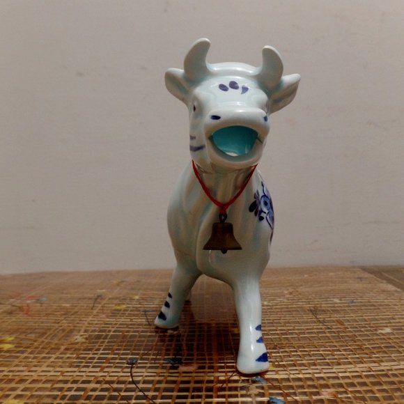 Vintage Porcelain Blue Glazed Delft Cow Creamer DBL Crown Logo w/Bell - Picture 8 of 12
